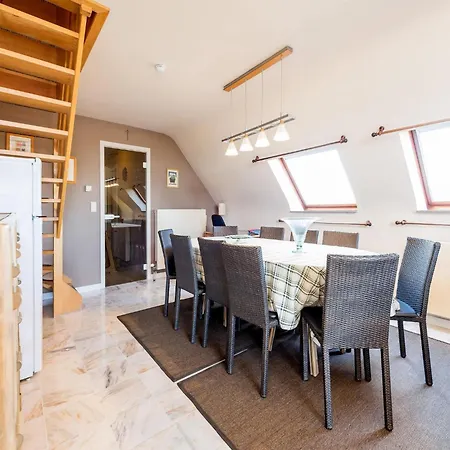 Apartamento In Near The